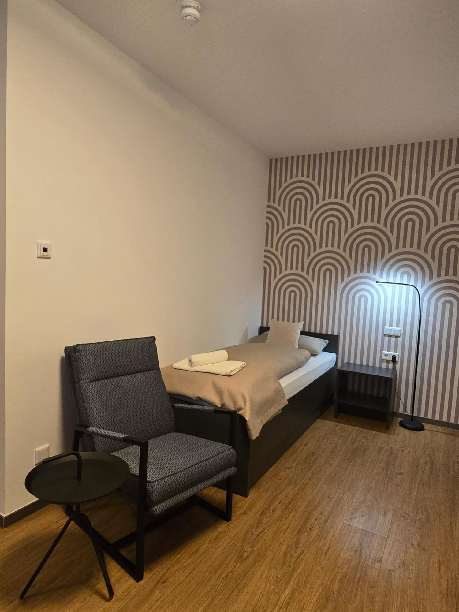 Fair N Square Hotel 24 Stunden Self-Check In Darmstadt Ngoại thất bức ảnh