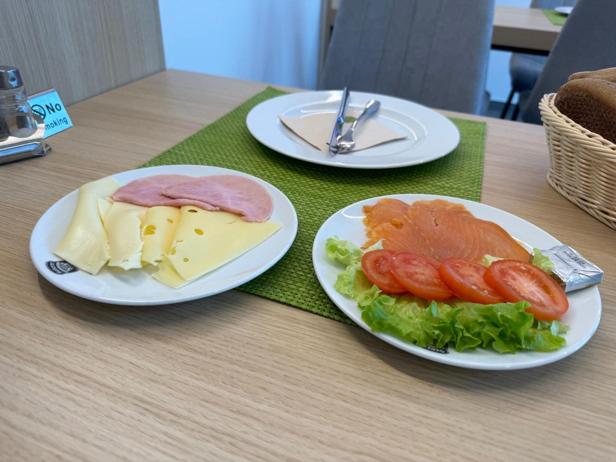 Fair N Square Hotel 24 Stunden Self-Check In Darmstadt Ngoại thất bức ảnh