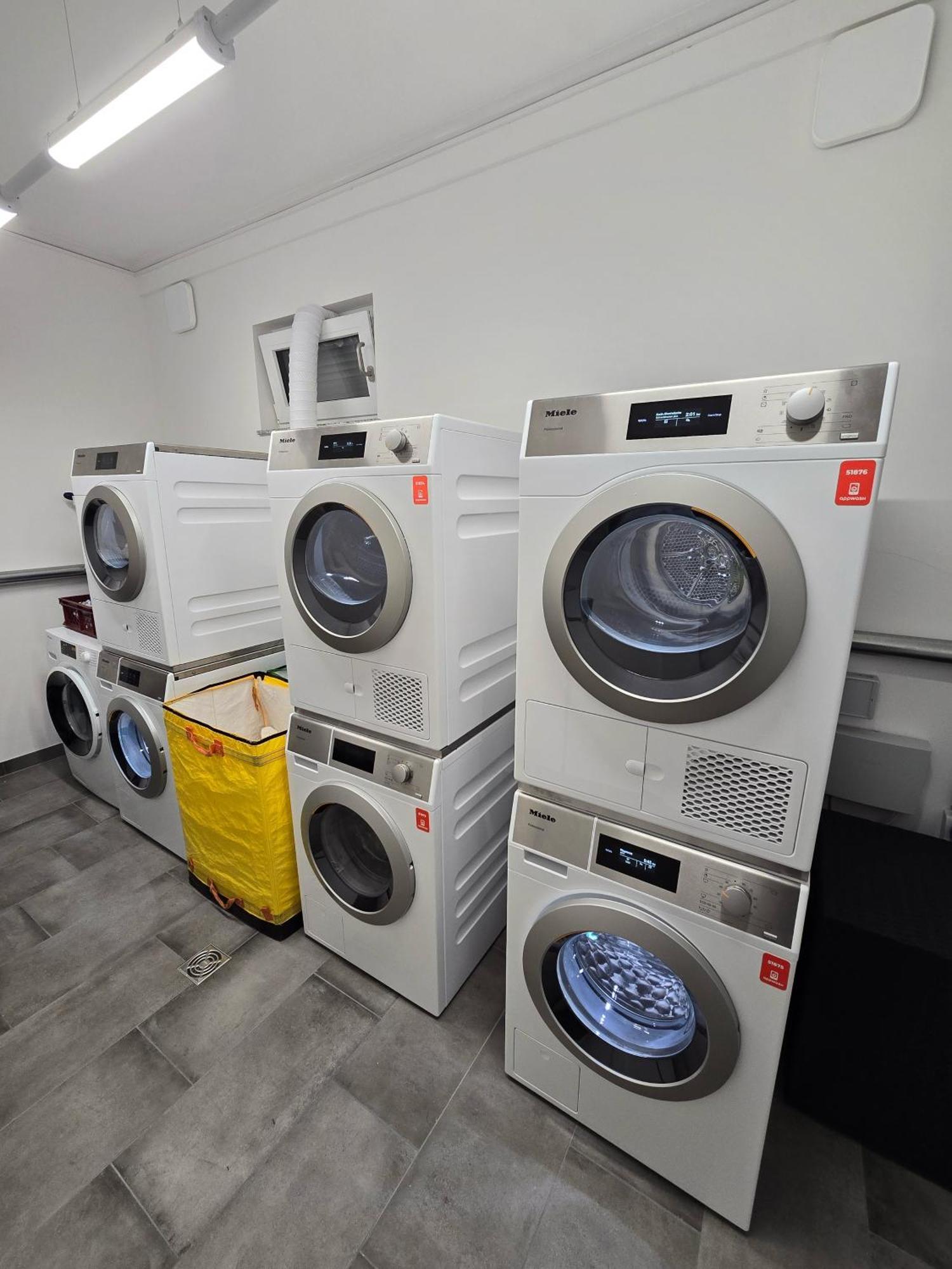 Fair N Square Hotel 24 Stunden Self-Check In Darmstadt Ngoại thất bức ảnh